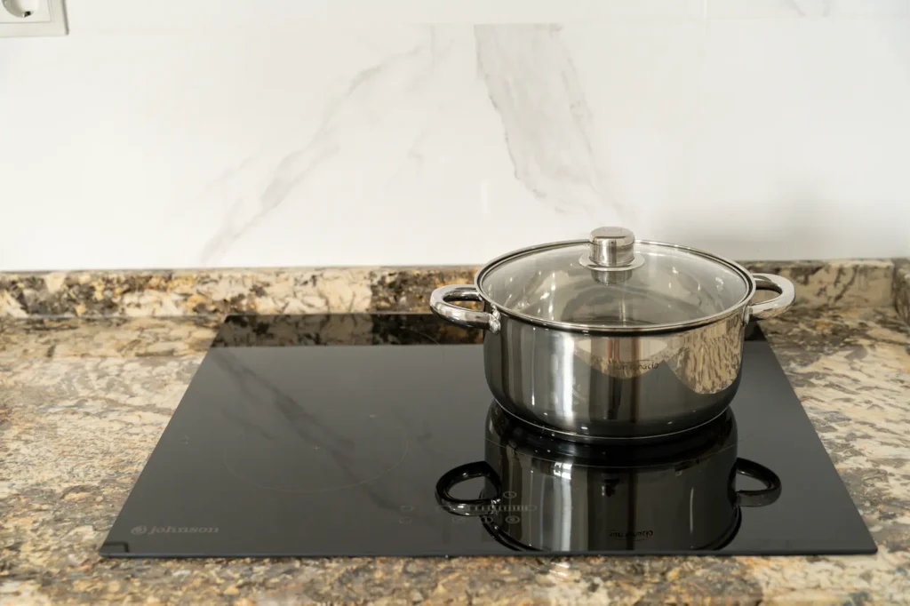 Cocina común · 3ª planta en Villa Raval Elche