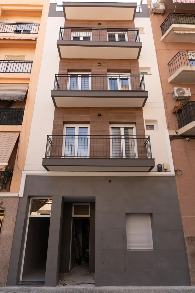 Fachada de Villa Raval Elche